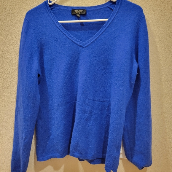 100% Cashmere luxury Brand charters club from Macys - Picture 2 of 5